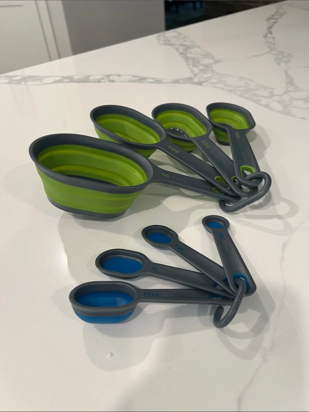 Princess, House Measuring cups.